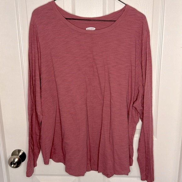 Old Navy Tops - EUC Woman’s Old Navy Long Sleeve Top